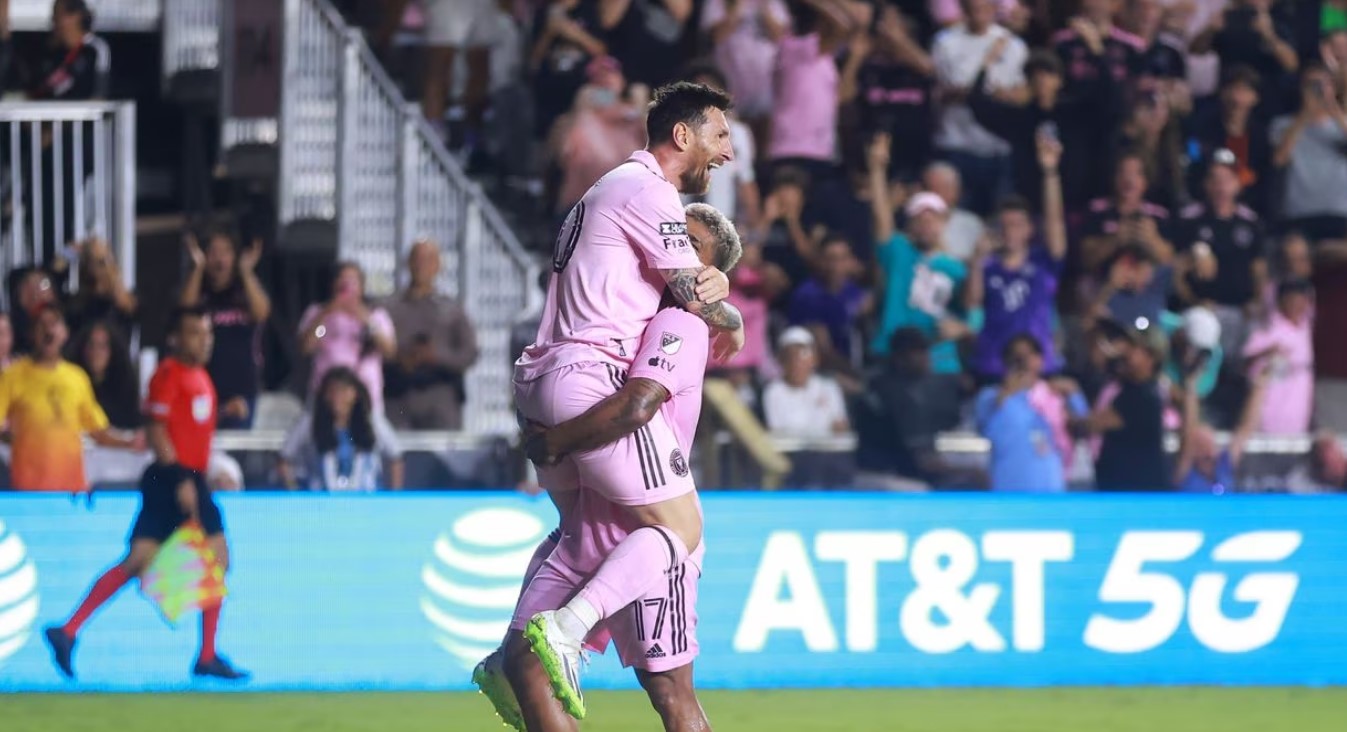 Messi vuelve a brillar con Inter de Miami , que pasa a octavos en un contundente 3-1 ante Orlando, con debut de Jordi Alba